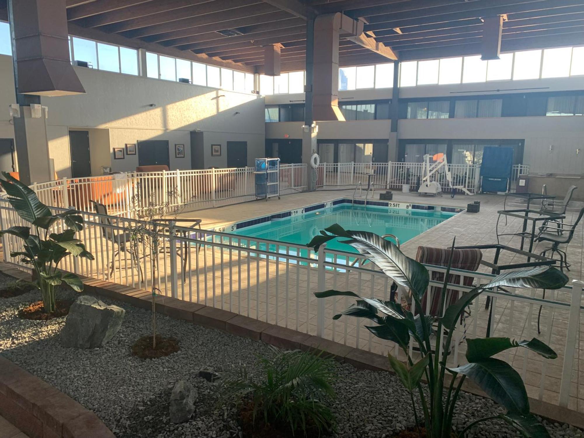 Riverside Hotel Каспер Экстерьер фото
